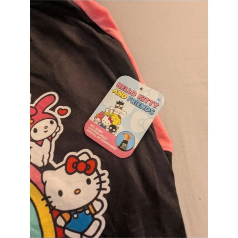NWT Extra Large Friends Forever Hello Kitty and Friends tee